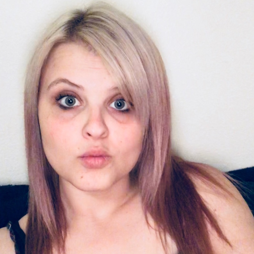 Meet your Posher, Brendalee